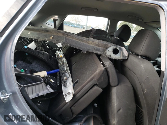 2019 Hyundai Kona SE with VIN KM8K1CAA9KU292480, listed as a Copart auction lot 40703773 with 34,744 mi miles. Bid and sale history available at carsss.com. Image 10.