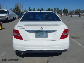 2014 Mercedes-Benz C-Class C 250 Sport with VIN WDDGF4HB8EA930990, listed as a IAAI auction lot 41931264 with 129,234 mi miles. Bid and sale history available at carsss.com. Image 17.