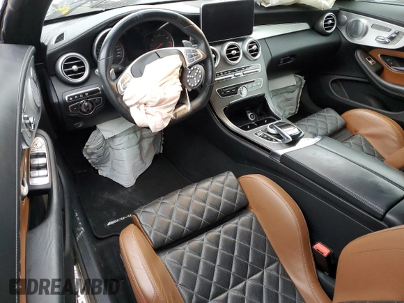 2017 Mercedes-Benz C 63 S AMG z VIN WDDWK8HB6HF447553, wystawiony jako Copart lot #44613555 z przebiegiem 15 460 mil mil oraz Szkoda całkowita • Salvage title. Historia ofert i sprzedaży dostępna na DreamBid. Obrazek 8.