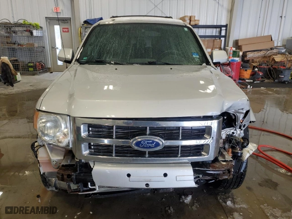2011 Ford Escape Limited with VIN 1FMCU9EG6BKB35823, listed as a Copart auction lot 45641945 with 0 mi miles and Clean Title. Bid and sale history available at carsss.com. Image 5.
