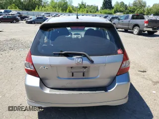 2007 Honda Fit Sport with VIN JHMGD38677S054938, listed as a Copart auction lot 63080704 with 155,754 mi miles and Salvage Title. Bid and sale history available at carsss.com. Image 6.