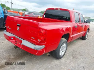 2007 Dodge Dakota SLT with VIN 1D7HE48K17S103188, listed as a IAAI auction lot 42187066 with 113,061 mi miles and . Bid and sale history available at carsss.com. Image 4.