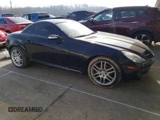 2008 Mercedes-Benz SLK-Class 3.0L with VIN WDBWK54F08F183262, listed as a Copart auction lot 41774154 with 24,169 mi miles and Non Repairable. Bid and sale history available at carsss.com. Image 4.