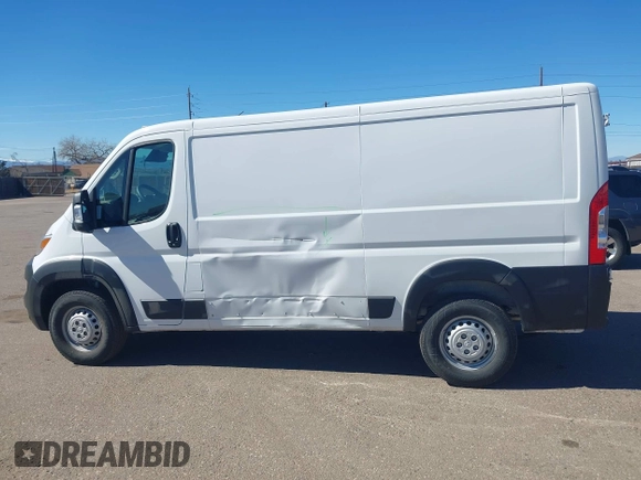 2025 Ram ProMaster Cargo Tradesman with VIN 3C6LRVVG4SE514098, listed as a IAAI auction lot 41692223 with 4,290 mi miles and . Bid and sale history available at carsss.com. Image 14.