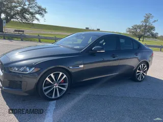 2019 Jaguar XE with VIN SAJAG4FV7KCP48855, listed as a Copart auction lot 48998825 with 98,923 mi miles and Clean Title. Bid and sale history available at DreamBid. Image 2.