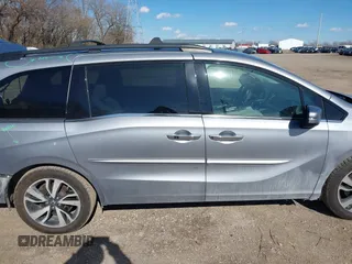 2018 Honda Odyssey Elite z VIN 5FNRL6H96JB004853, wystawiony jako IAAI lot #41877946 z przebiegiem 125 580 mil mil oraz . Historia ofert i sprzedaży dostępna na DreamBid. Obrazek 14.