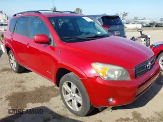 2007 Toyota RAV4 Sport с VIN JTMBK32V675030629, выставлен на аукционе IAAI как лот 42402086 с пробегом 163 501 миль миль и . История ставок и продаж доступна на DreamBid. Изображение 1.