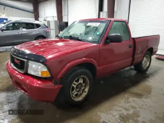 2003 GMC Sonoma SLS with VIN 1GTCS14H138149133, listed as a Copart auction lot 73502704 with 153,008 mi miles and Salvage Title. Bid and sale history available at carsss.com. Image 1.