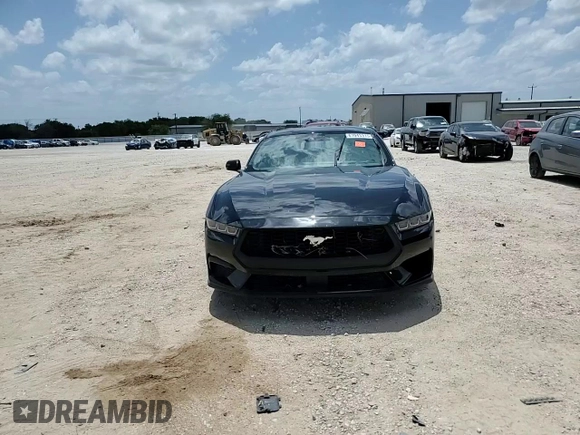 2024 Ford Mustang EcoBoost с VIN 1FA6P8TH8R5121211, выставлен на аукционе Copart как лот 61043315 с пробегом Не указан миль и Списание • Salvage title. История ставок и продаж доступна на DreamBid. Изображение 13.