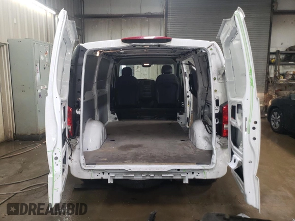 2022 Mercedes-Benz Metris Cargo z VIN W1YV0BEY1N4149965, wystawiony jako Copart lot #45751045 z przebiegiem 44 750 mil mil oraz Szkoda całkowita • Salvage title. Historia ofert i sprzedaży dostępna na DreamBid. Obrazek 6.
