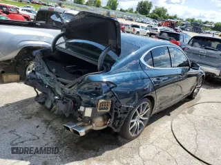 2022 Genesis G70 2.0T with VIN KMTG34TA9NU091742, listed as a Copart auction lot 61888064 with 18,349 mi miles and Salvage Title. Bid and sale history available at DreamBid. Image 3.
