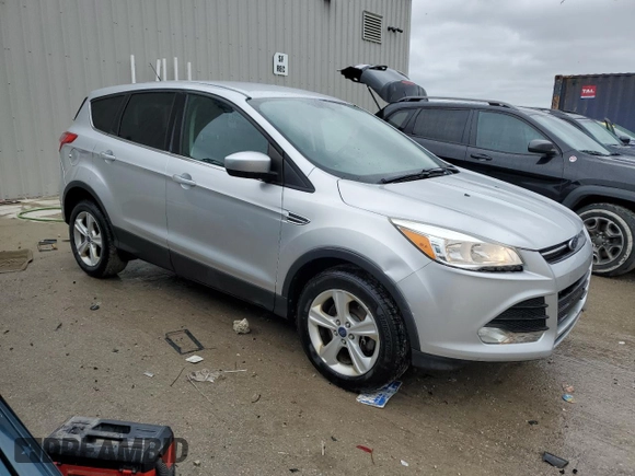 2014 Ford Escape SE with VIN 1FMCU9GX1EUD16169, listed as a Copart auction lot 52760165 with 148,179 mi miles and Clean title. Bid and sale history available at DreamBid. Image 4.