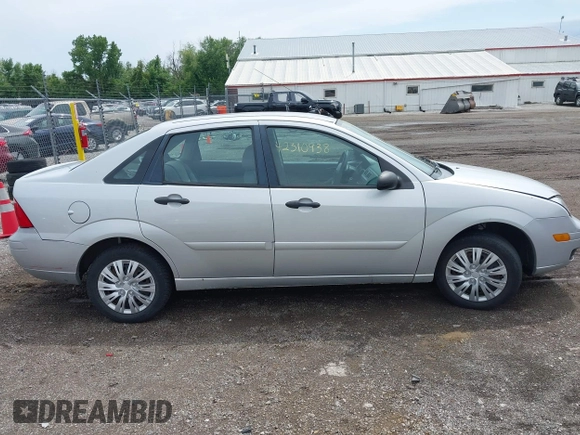 2007 Ford Focus S with VIN 1FAFP34N07W141693, listed as a IAAI auction lot 42310938 with 150,489 mi miles and . Bid and sale history available at DreamBid. Image 13.