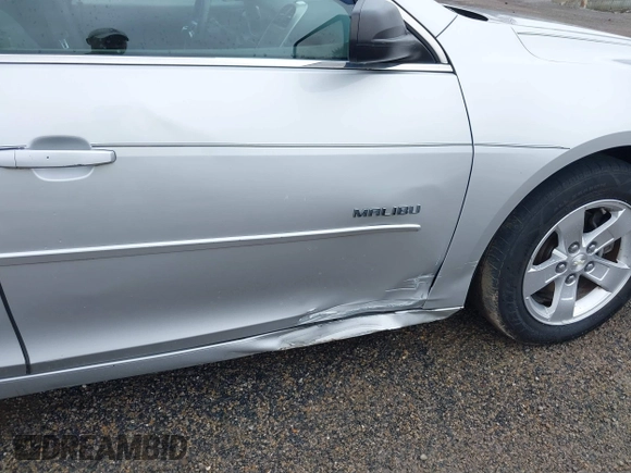 2015 Chevrolet Malibu LS with VIN 1G11A5SL5FF320869, listed as a IAAI auction lot 40222579 with 165,842 mi miles and . Bid and sale history available at DreamBid. Image 6.