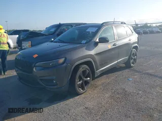 2019 Jeep Cherokee Latitude Plus with VIN 1C4PJLLN9KD303312, listed as a IAAI auction lot 42224128 with 67,139 mi miles and . Bid and sale history available at DreamBid. Image 17.