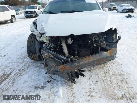 2012 Volkswagen Passat SE z VIN 1VWBN7A31CC044441, wystawiony jako IAAI lot #41390295 z przebiegiem 227 097 mil mil oraz . Historia ofert i sprzedaży dostępna na DreamBid. Obrazek 6.