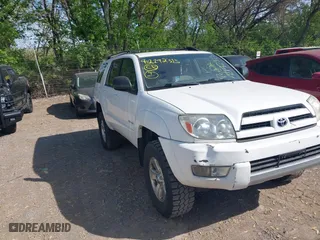 2004 Toyota 4Runner SR5 with VIN JTEBU14R240051707, listed as a IAAI auction lot 42142313 with 222,646 mi miles. Bid and sale history available at carsss.com. Image 1.