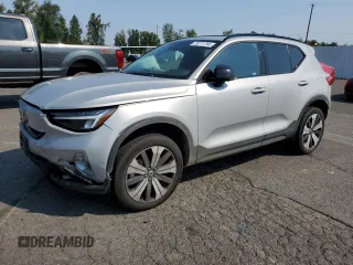 2023 Volvo XC40 Plus с VIN YV4ED3UL5P2005819, выставлен на аукционе Copart как лот 70271784 с пробегом 11 386 миль миль и Списание • Salvage title. История ставок и продаж доступна на DreamBid. Изображение 1.