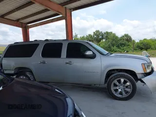 2013 Chevrolet Suburban LT with VIN 1GNSCJE03DR105672, listed as a IAAI auction lot 42197168 with 192,860 mi miles and . Bid and sale history available at DreamBid. Image 13.
