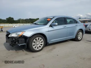 2014 Chrysler 200 LX with VIN 1C3CCBAB3EN140851, listed as a Copart auction lot 44493955 with 181,459 mi miles and Salvage Title. Bid and sale history available at carsss.com. Image 1.
