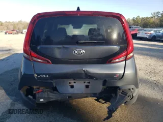 2020 Kia Soul S with VIN KNDJ23AU2L7059435, listed as a Copart auction lot 88678985 with 80,402 mi miles and Salvage Title. Bid and sale history available at DreamBid. Image 6.