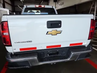 2019 Chevrolet Colorado 2WD Work Truck with VIN 1GCHSBEA1K1166910, listed as a IAAI auction lot 42250063 with 172,567 mi miles and . Bid and sale history available at DreamBid. Image 29.