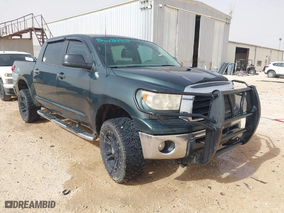 2008 Toyota Tundra 2WD Truck with VIN 5TFEV541X8X057817, listed as a IAAI auction lot 41789625 with 196,106 mi miles. Bid and sale history available at carsss.com. Image 1.