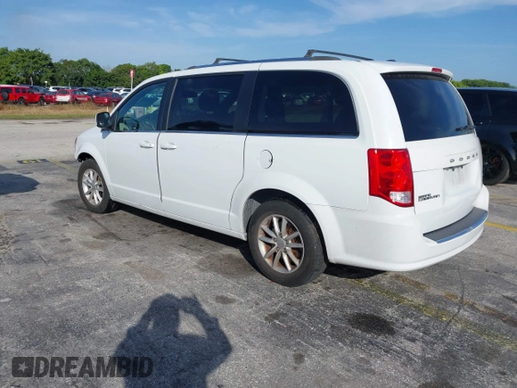 2018 Dodge Grand Caravan SXT with VIN 2C4RDGCG5JR179043, listed as a IAAI auction lot 41642462 with 117,264 mi miles and . Bid and sale history available at DreamBid. Image 3.