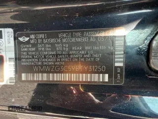 2011 MINI Clubman S z VIN WMWZG3C59BTY31250, wystawiony jako Copart lot #48608435 z przebiegiem 126 025 mil mil oraz Szkoda całkowita • Salvage title. Historia ofert i sprzedaży dostępna na DreamBid. Obrazek 10.
