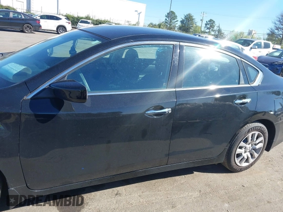2017 Nissan Altima SR with VIN 1N4AL3AP2HC473178, listed as a IAAI auction lot 41834628 with 123,280 mi miles and . Bid and sale history available at DreamBid. Image 14.