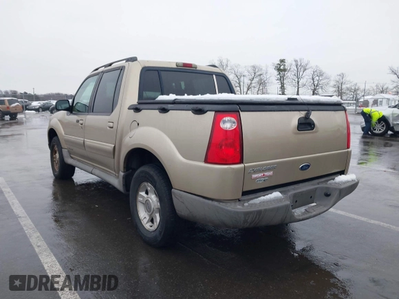 2002 Ford Explorer Sport Trac Value with VIN 1FMZU77E52UB75812, listed as a IAAI auction lot 41572330 with 199,544 mi miles and . Bid and sale history available at DreamBid. Image 3.
