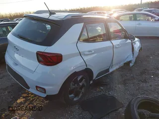2024 Hyundai Venue SEL with VIN KMHRC8A39RU327634, listed as a IAAI auction lot 41185940 with 1,486 mi miles and . Bid and sale history available at DreamBid. Image 4.