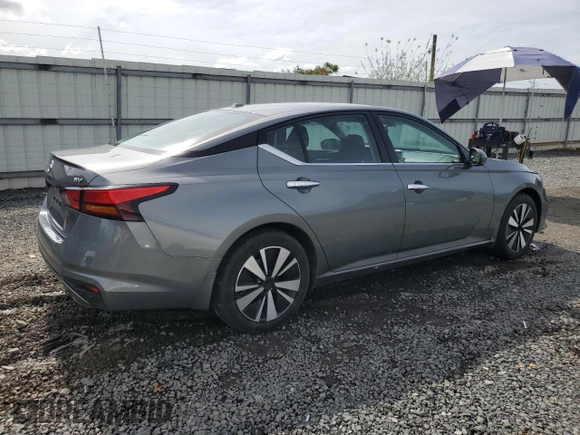 2021 Nissan Altima SV with VIN 1N4BL4DV3MN408021, listed as a Copart auction lot 57078765 with 47,456 mi miles and Salvage title. Bid and sale history available at DreamBid. Image 3.