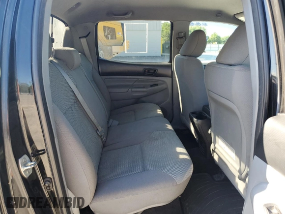 2013 Toyota Tacoma with VIN 3TMMU4FNXDM054585, listed as a Copart auction lot 65691205 with 183,075 mi miles and Clean title. Bid and sale history available at DreamBid. Image 10.