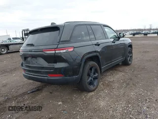 2023 Jeep Grand Cherokee Limited с VIN 1C4RJHBG3P8844297, выставлен на аукционе IAAI как лот 41854660 с пробегом 35 721 миль миль и . История ставок и продаж доступна на DreamBid. Изображение 4.