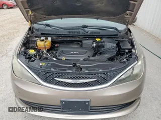 2017 Chrysler Pacifica Touring with VIN 2C4RC1DGXHR577647, listed as a Copart auction lot 57860695 with 138,936 mi miles and Clean title. Bid and sale history available at DreamBid. Image 12.