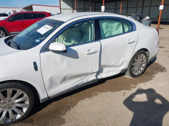 2011 Lincoln MKS with VIN 1LNHL9DR9BG601968, listed as a IAAI auction lot 41351552 with 78406 miles. Bid and sale history available at carsss.com. Image 6.