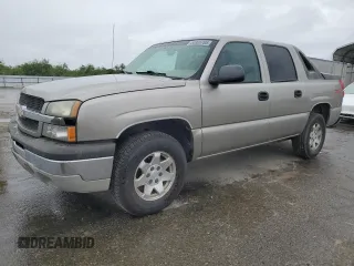2003 Chevrolet Avalanche with VIN 3GNEK13T03G254696, listed as a Copart auction lot 50928705 with 231,899 mi miles and Salvage Title. Bid and sale history available at carsss.com. Image 1.