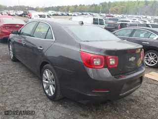 2013 Chevrolet Malibu LTZ with VIN 1G11H5SA6DF329619, listed as a IAAI auction lot 41928268 with 204,760 mi miles. Bid and sale history available at carsss.com. Image 3.