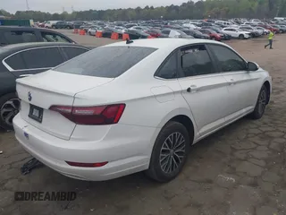 2020 Volkswagen Jetta S z VIN 3VWCB7BU5LM018170, wystawiony jako IAAI lot #41915030 z przebiegiem 83 566 mil mil oraz . Historia ofert i sprzedaży dostępna na DreamBid. Obrazek 4.