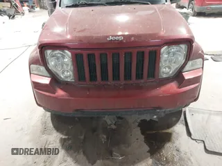 2012 Jeep Liberty Sport Latitude z VIN 1C4PJLAK1CW166591, wystawiony jako IAAI lot #41532080 z przebiegiem 202 386 mil mil oraz . Historia ofert i sprzedaży dostępna na DreamBid. Obrazek 12.