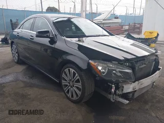 2017 Mercedes-Benz CLA 250 z VIN WDDSJ4EB7HN430927, wystawiony jako IAAI lot #42192571 z przebiegiem 53 013 mil mil oraz . Historia ofert i sprzedaży dostępna na DreamBid. Obrazek 1.