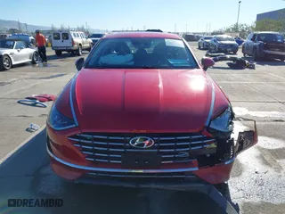 2020 Hyundai Sonata Hybrid Blue with VIN KMHL24JJ1LA009550, listed as a IAAI auction lot 41265226 with 85,347 mi miles. Bid and sale history available at carsss.com. Image 13.