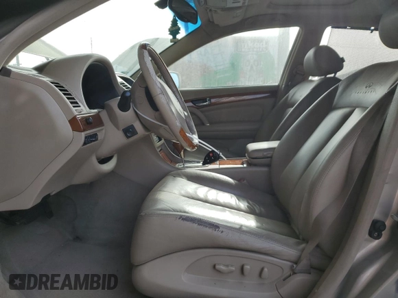 2003 Infiniti Q45 z VIN JNKBF01A03M101890, wystawiony jako Copart lot #86930994 z przebiegiem 158 134 mil mil oraz Szkody całkowita. Historia ofert i sprzedaży dostępna na DreamBid. Obrazek 7.