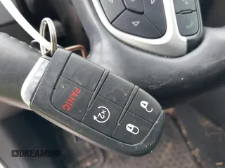 2018 Jeep Compass Altitude с VIN 3C4NJDBB3JT307885, выставлен на аукционе IAAI как лот 42372222 с пробегом 77 522 миль миль и . История ставок и продаж доступна на DreamBid. Изображение 11.