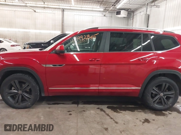 2022 Volkswagen Atlas 3.6L V6 SEL R-Line with VIN 1V2AR2CA6NC548406, listed as a IAAI auction lot 41599286 with 46,685 mi miles. Bid and sale history available at carsss.com. Image 15.