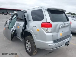 2010 Toyota 4Runner SR5 with VIN JTEZU5JR9A5011357, listed as a IAAI auction lot 41514810 with 1 mi miles. Bid and sale history available at carsss.com. Image 3.
