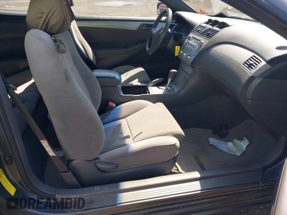 2007 Toyota Solara SE z VIN 4T1FA38P07U113097, wystawiony jako IAAI lot #41921092 z przebiegiem 155 937 mil mil oraz . Historia ofert i sprzedaży dostępna na DreamBid. Obrazek 5.