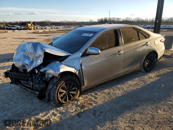 2016 Toyota Camry XLE with VIN 4T4BF1FK4GR583070, listed as a Copart auction lot 42371685 with 109,162 mi miles and Salvage Title. Bid and sale history available at carsss.com. Image 1.