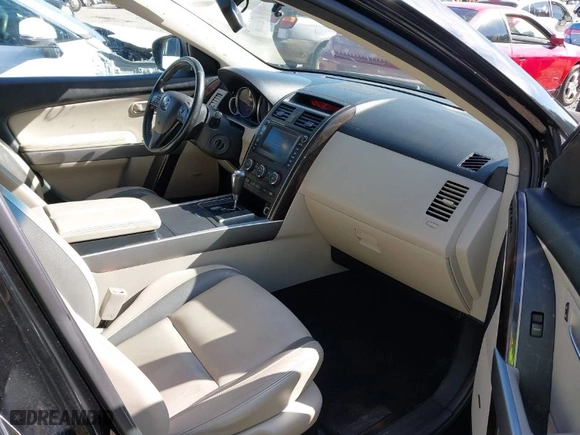 2012 Mazda CX-9 Grand Touring with VIN JM3TB3DV9C0360510, listed as a IAAI auction lot 41697980 with 160,578 mi miles. Bid and sale history available at carsss.com. Image 5.